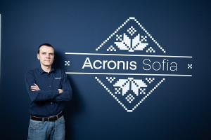 Acronis       